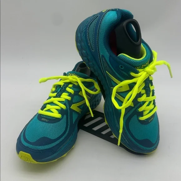 NEW BALANCE Fresh Foam Hierro Trail WTHIERT Teal Green Shoes Women's Size 7.5 - Picture 3 of 16